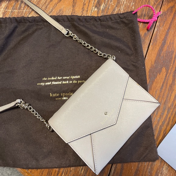 Kate Spade tan Cami Crossbody - Picture 1 of 3